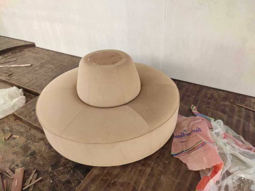 Round Sofa - Color: Different Available