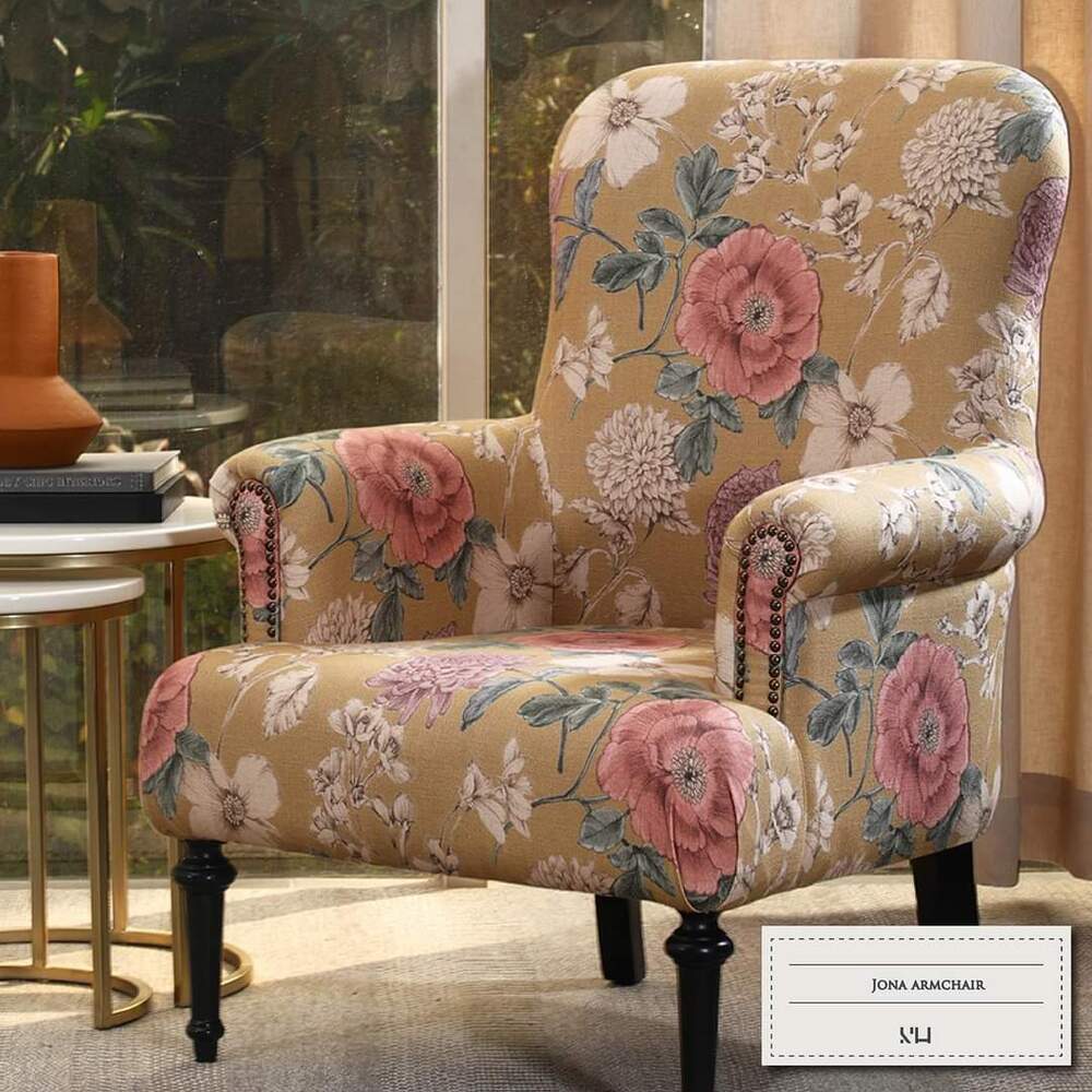 Comfortable Living Area Chair - Color: Different Available