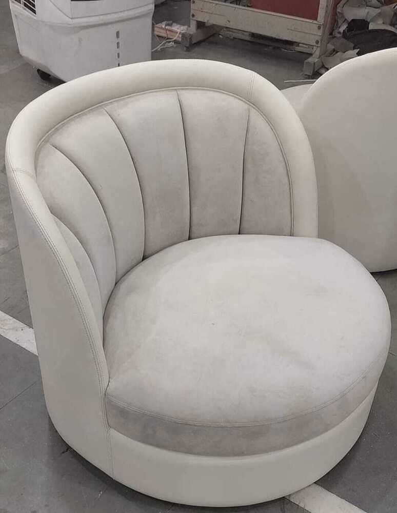 Elegant White Living Area Chair
