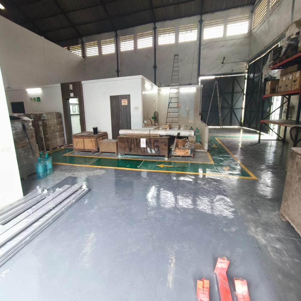 Heavy DUTY INDUSTRIAL FLOORING FLOORSHIELD SYSTEM