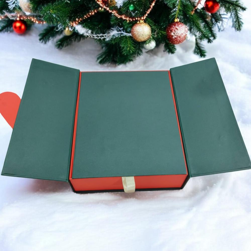 Rigid Box With Custom Insert - Finishing: Matte Lamination