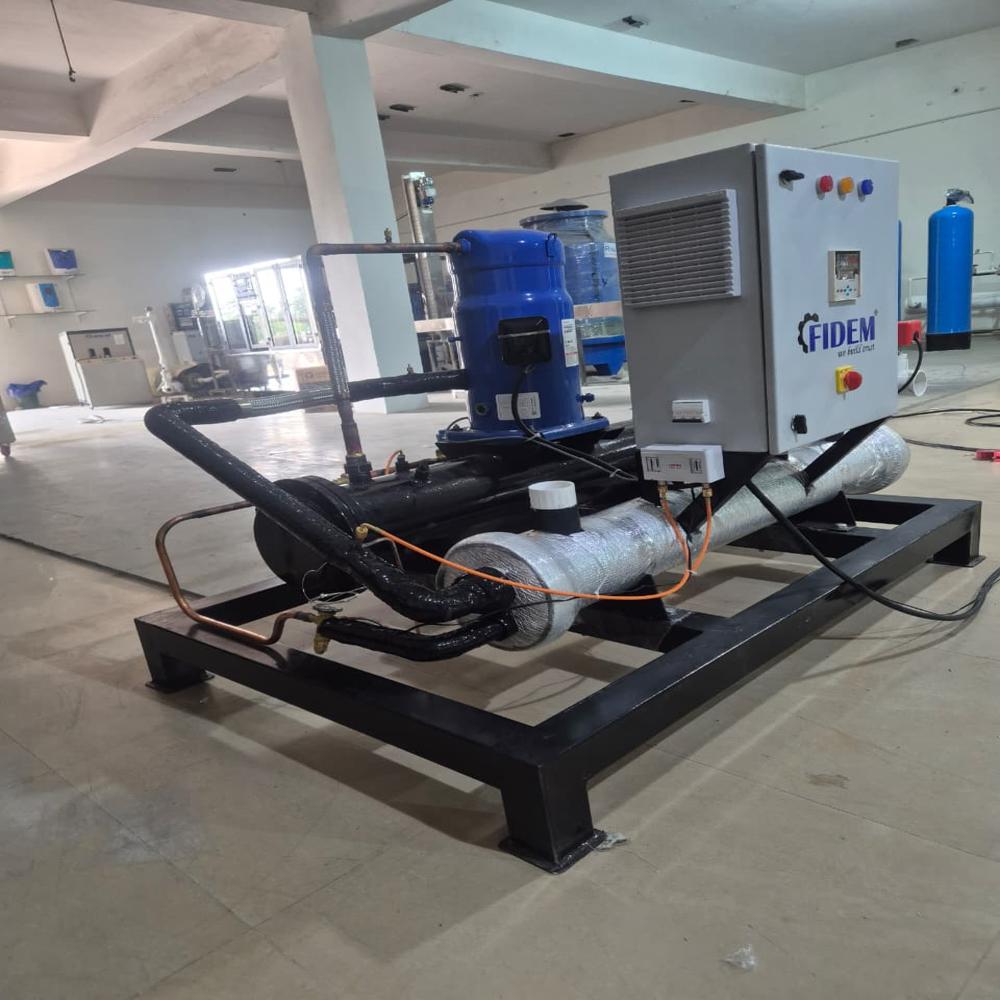 10 TR WATER COOLED SCROLL CHILLER