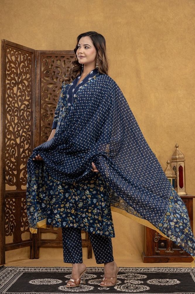 Kurti pant with Dupatta Set