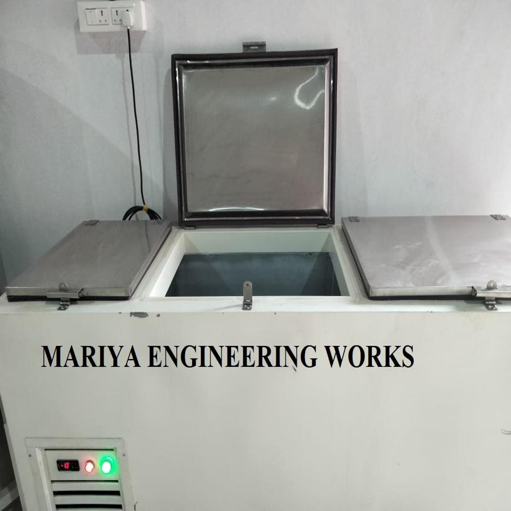 Triple Door Freezer - Application: Small Scale Industries