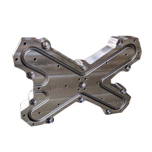 Hot Runner Block - Color: Silver / Metallic (Steel Finish)