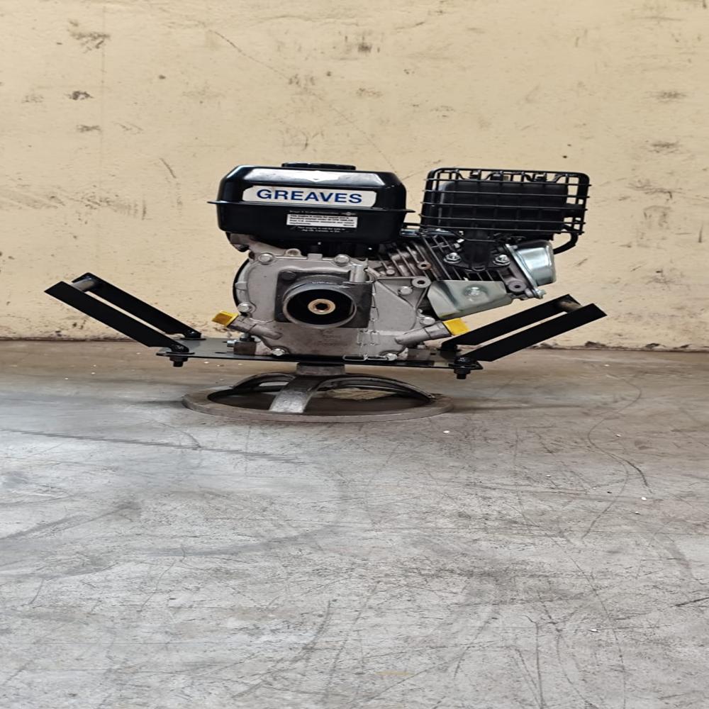 Needle Vibrator with Briggs And Stratton Petrol Engine