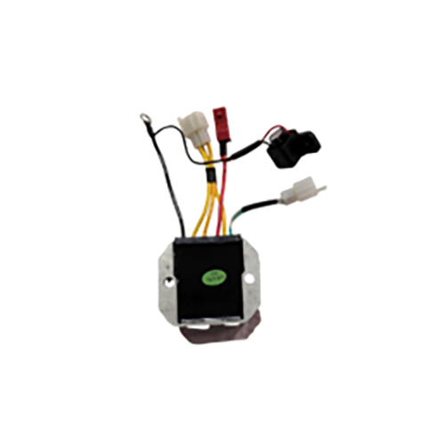Ig6511 Voltage Regulator - Color: Black