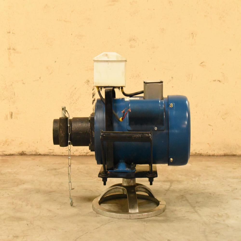 Needle Vibrator With Crompton Motor