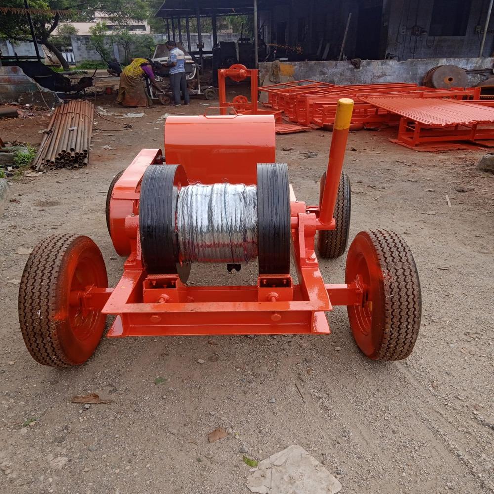 Builder Hoist - Color: Orange