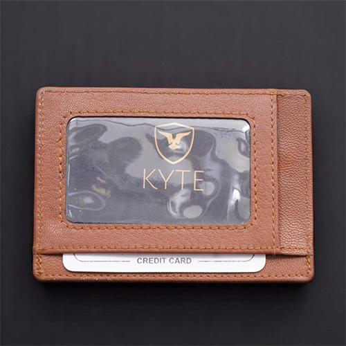 Card Holder - Advantage: Ready To Use