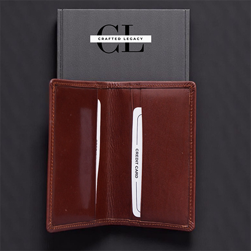 Card Holder - Advantage: Ready To Use