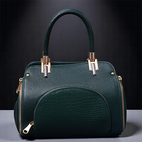 Ladies Handbag - Color: Pink