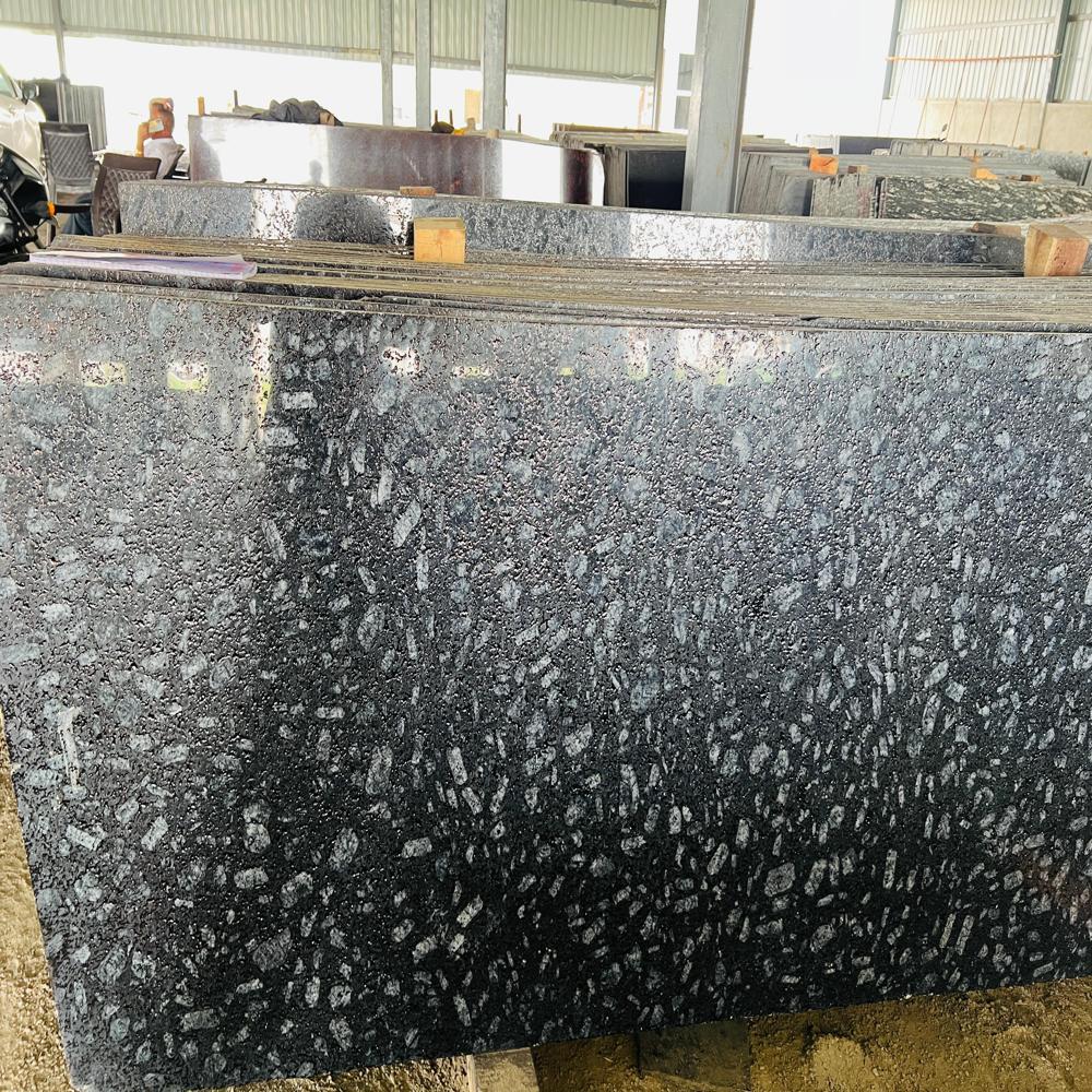 Black Lapatro - Application: Flooring