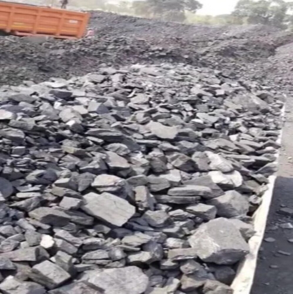 Rampur Batura Coal - Shape: Briquette
