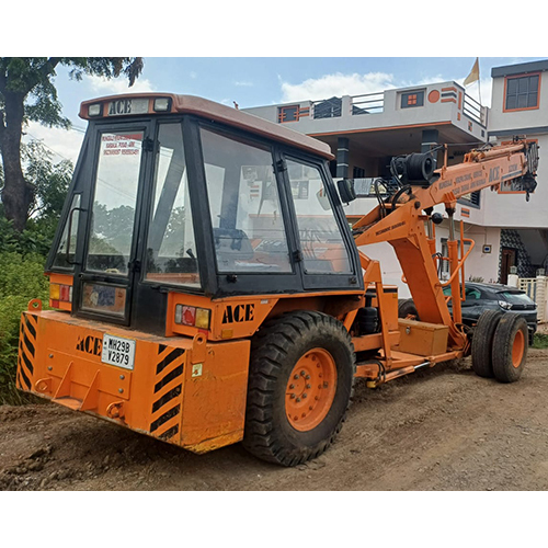 Hydra Crane rental  Service in kolkata 