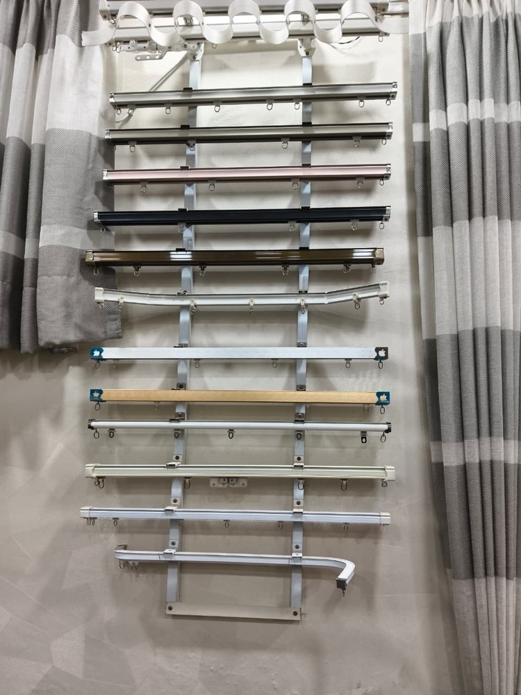 Curtain Rod - Design: Modern