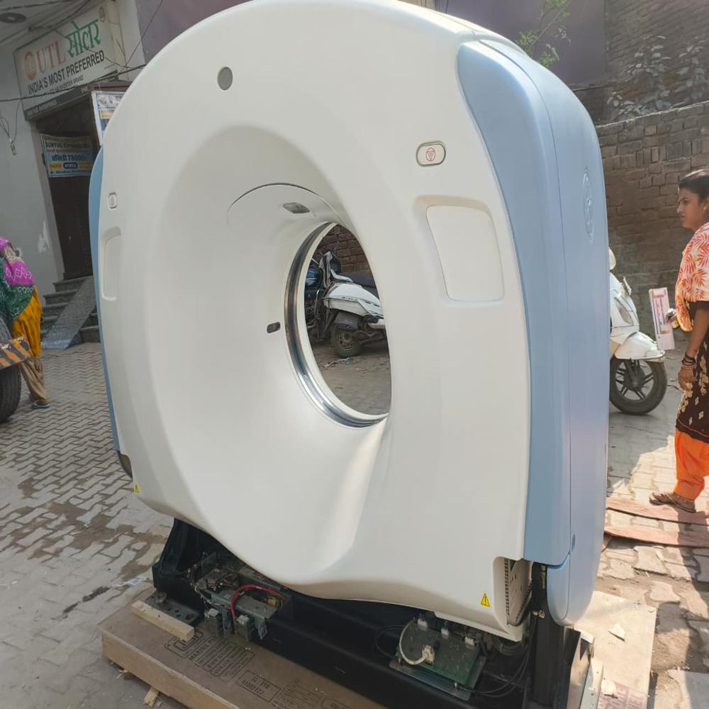 GE Bright Speed 16 slice ct scan machine