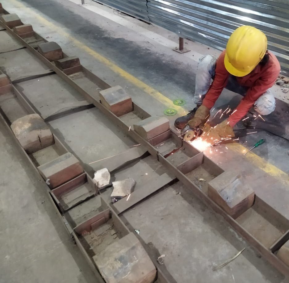 Industrial Fabrication Work सेवाएं