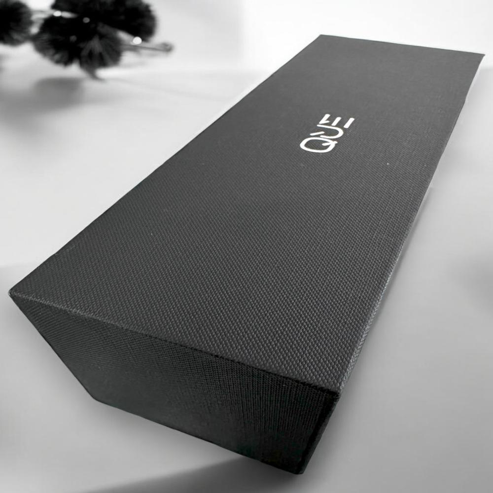 Customized Top Bottom Rigid Box Packaging With Textured Paper - Color: Black