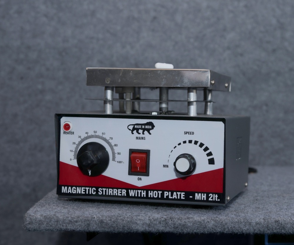 Mh 2Lt Magnetic Stirrer With Hot Plate - Capacity: 2 Ltr