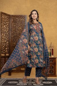 Women Kurti pant with Dupatta Set