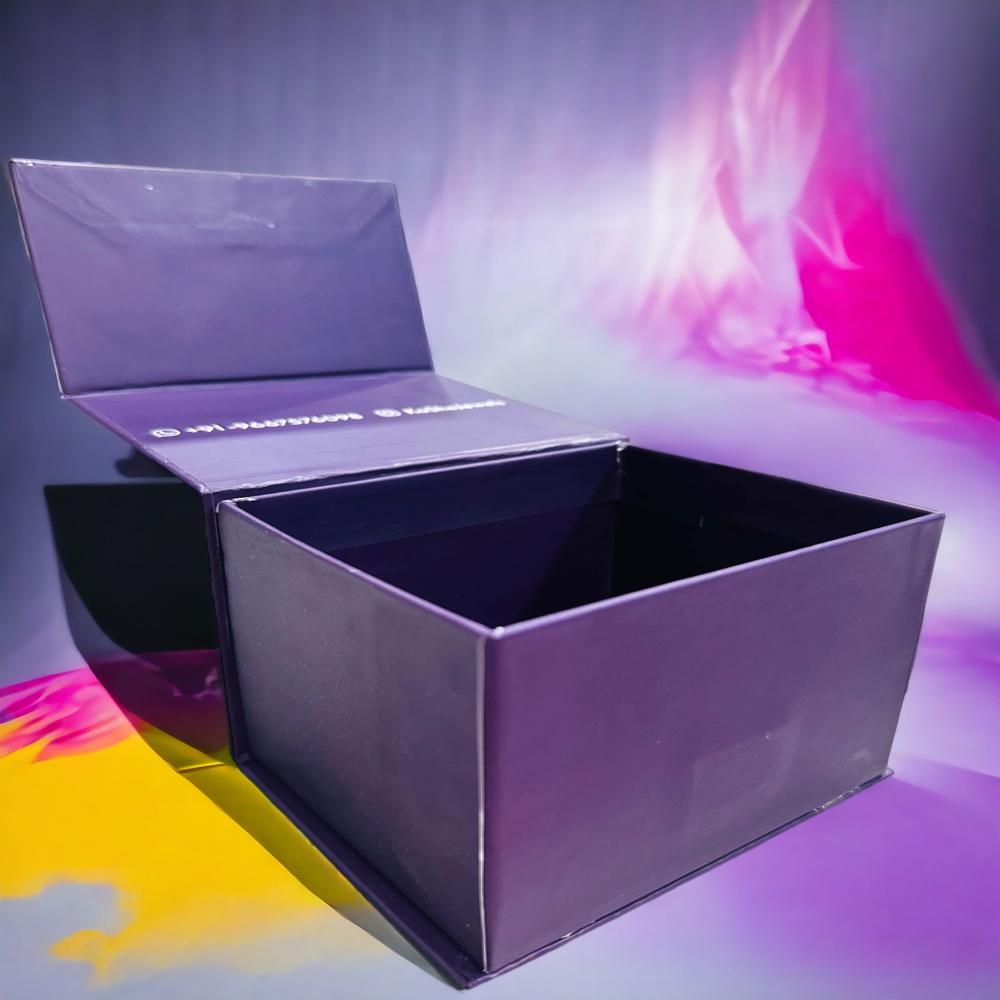 Rigid Magnetic Box - Coating Type: Customized