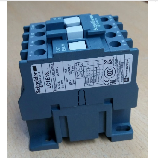 Schineder Make Power Contactor 9A, 12A , 18A,25A , 32A