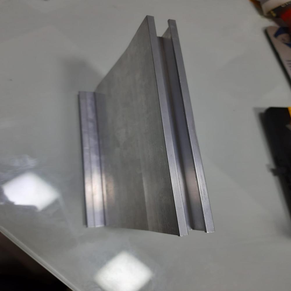 Mono Rail - Color: Silver