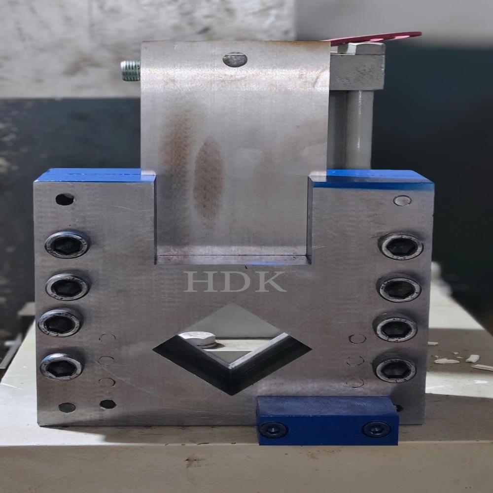 2 INCH SQUARE PIPE CUTTING DIE