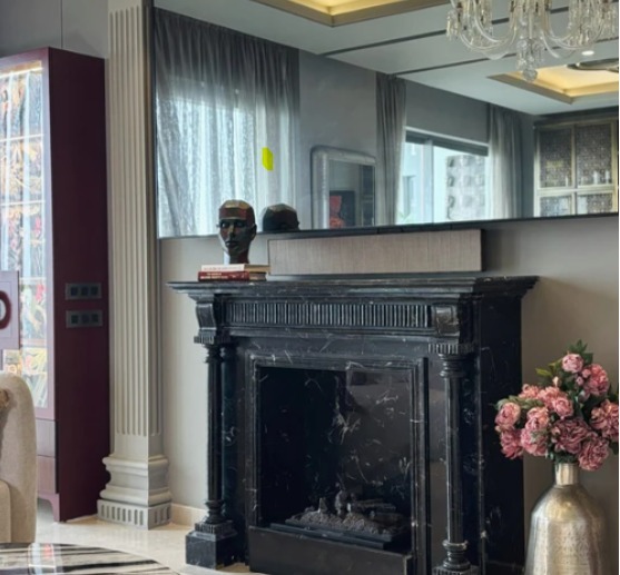 Marble Fire Palace - Color: Black