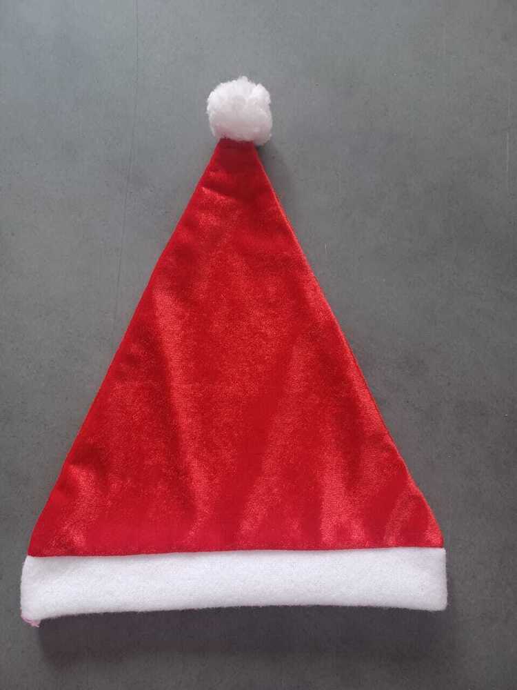 Valvet Cap - Color: Red With White Fur Trim