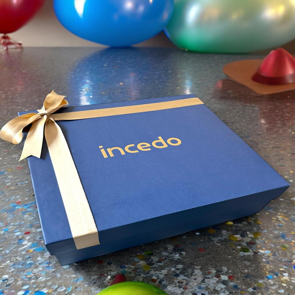 Customized Kappa Board Box With Ribbon - Finishing: Glossy Lamination
