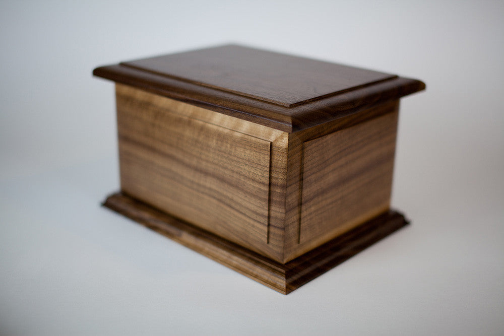 Dark Polished Finished Wooden Urns Keepsake for Human Ashes