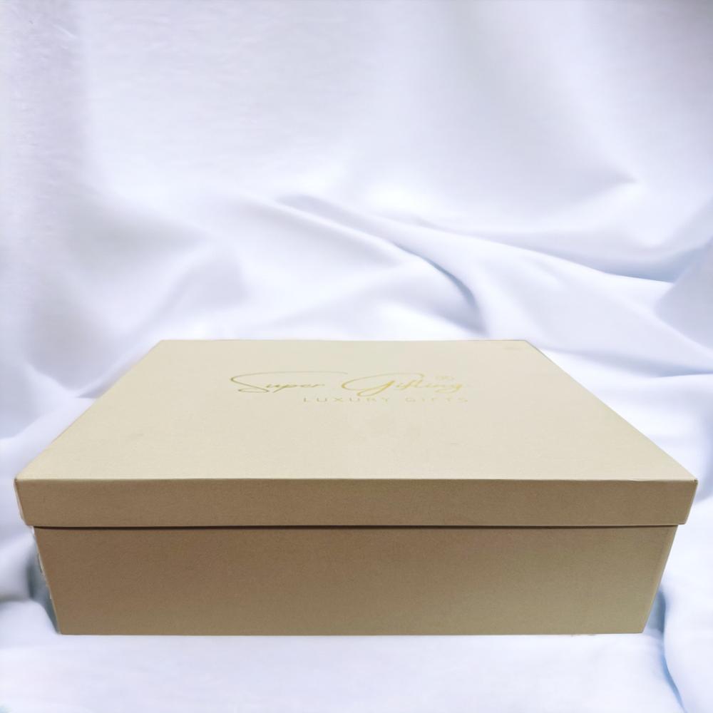 Two Piece Rigid Box With Customized Logo - Finishing: Glossy Lamination