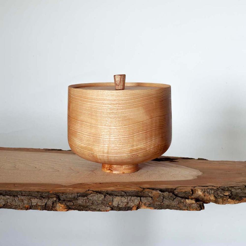 Most Selling Round Shape Wooden Urns For Human Ashes Mango And Acacia Wood Natural Polished - Color: Glossy