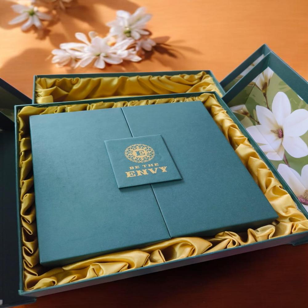 Rigid premium rigid gift packaging box