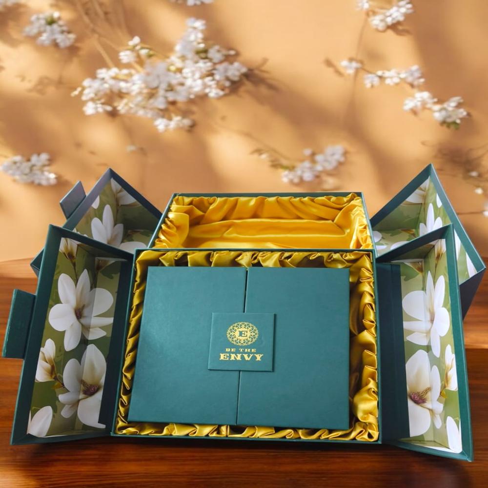 Jade Trunk Packaging Box - Color: Different Available