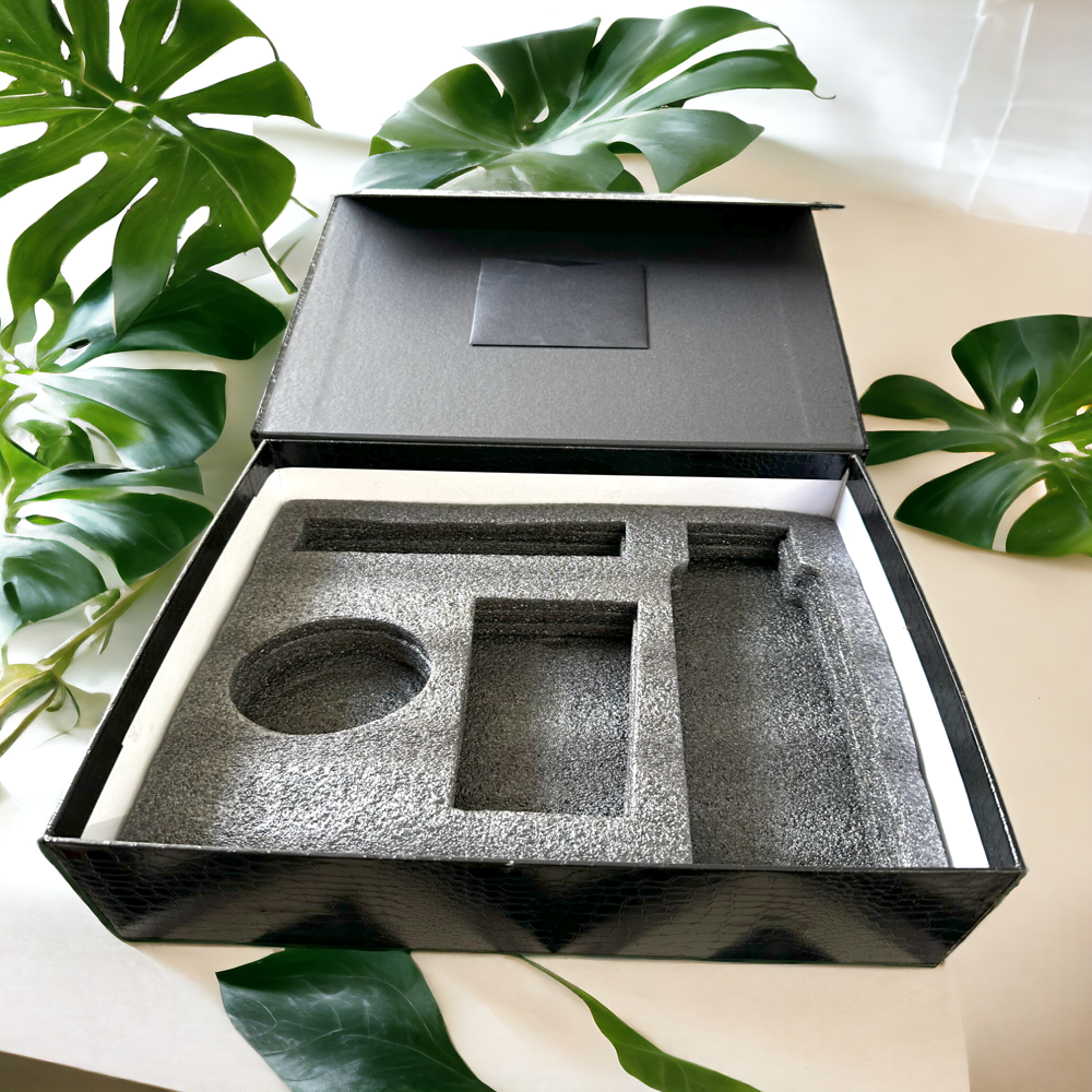 Corporate Gift Packaging Box - Coating Type: Customized