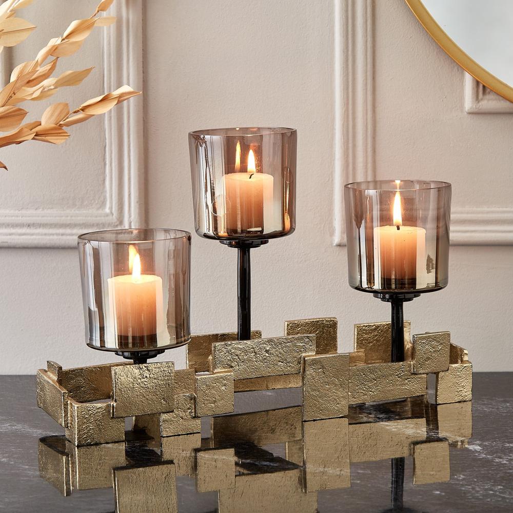 Modern Gold Plating Cylindrical Candelabra High Quality 3-light Tableware With Tree Shape Leaves Design Metal Material