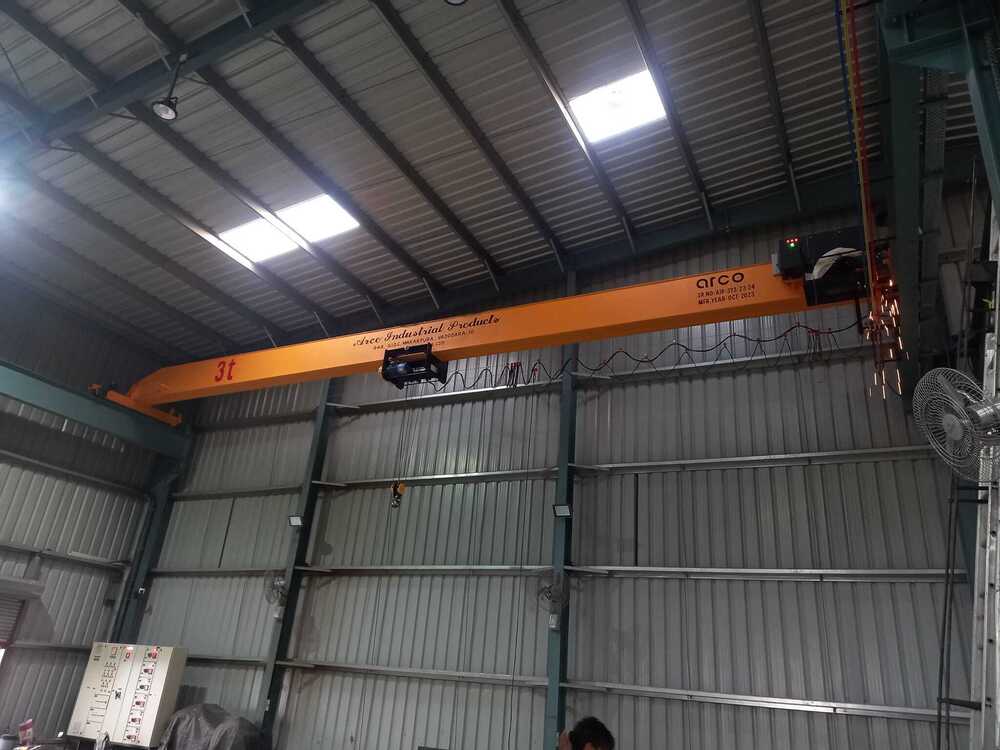 Double Girder EOT Crane