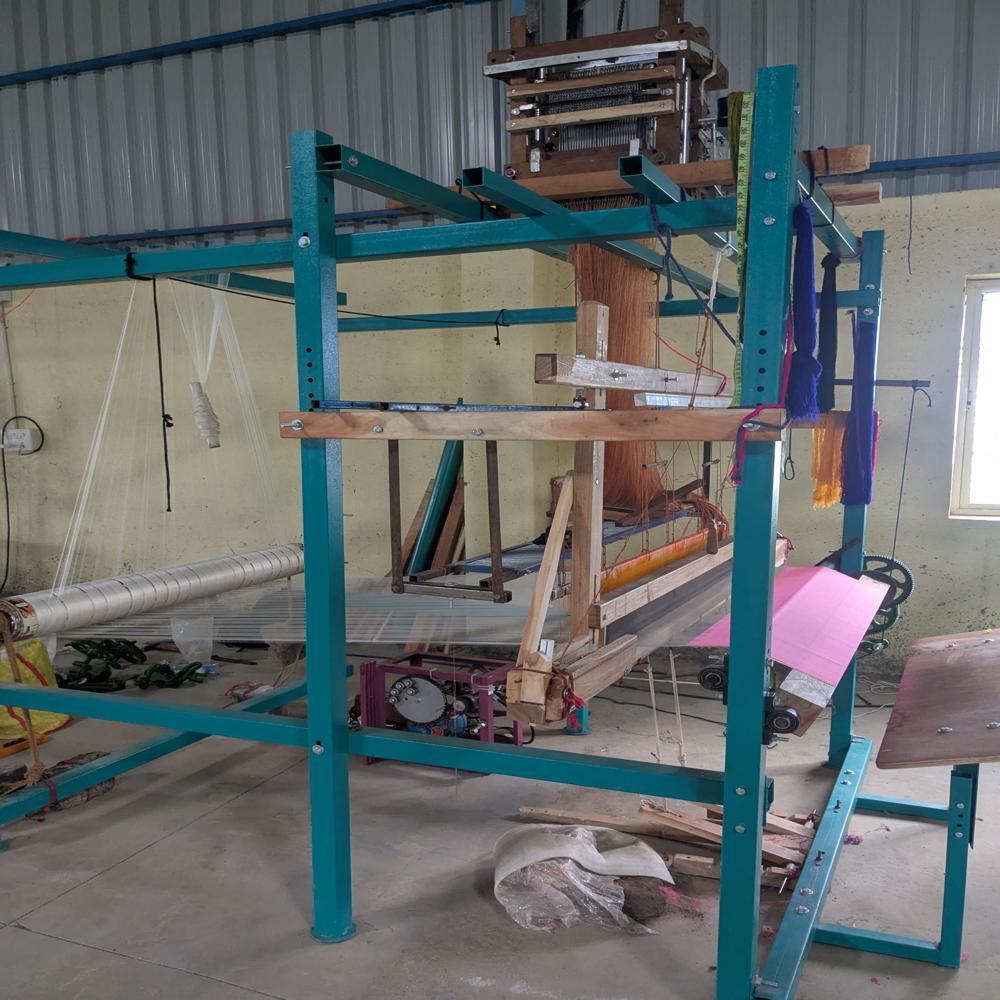 90 Meter Per Day Automatic Handloom Machine - Color: Grey Paint Coated