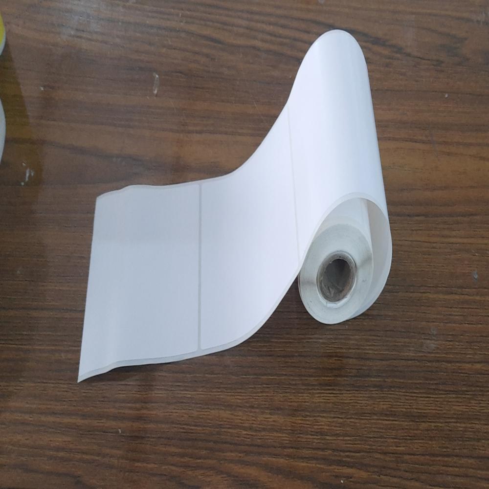 White Plain Barcode Labels - Feature: Self-adhesive
