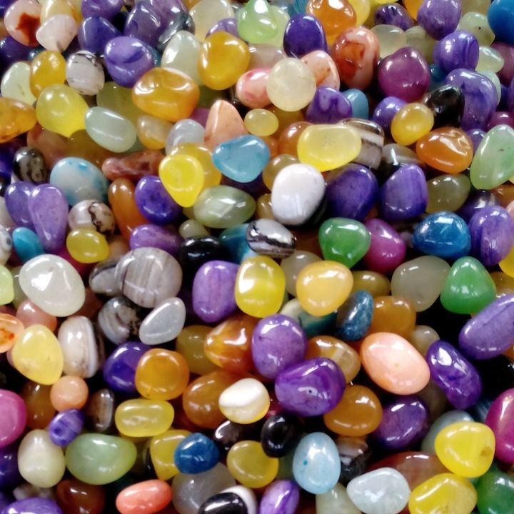 Premium Quality Colorful Onyx Pebble Stones for Decorative purpose and Wall Cladding