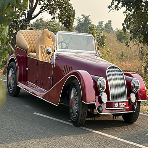 4 Wheeler Vintage Car - Color: Maroon