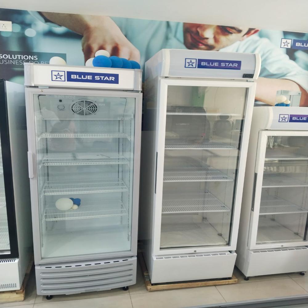 Blue Star Visi Cooler Vc400a - Capacity: 385 Ltr