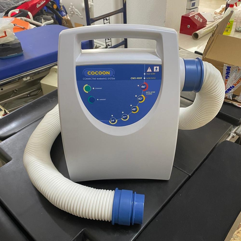 Cocoon Cws 5000 Patient Warmer Cocoon Cws 5000 Patient Warming System - Material: Plastic