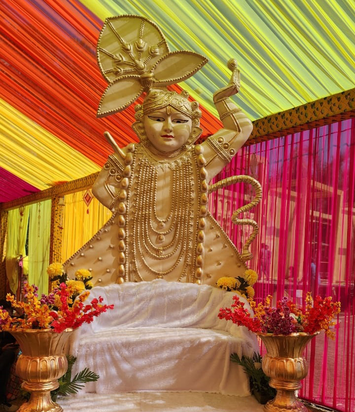 Decorative Krishna Staue