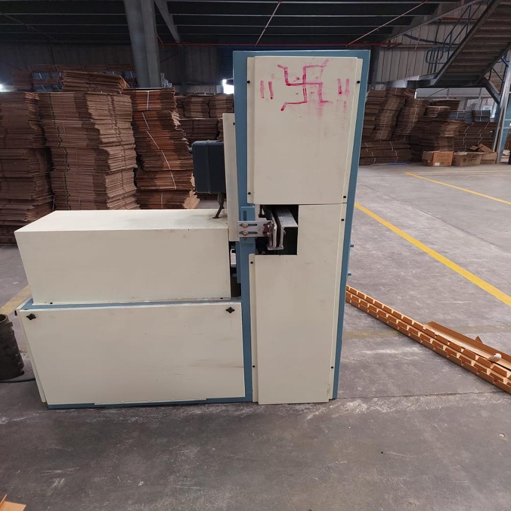 Paper Angle Board V Cut Machine Rotary Type