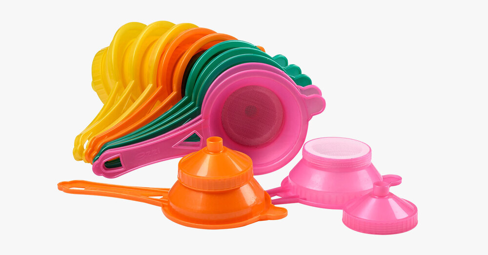 Super Plastic Strainers