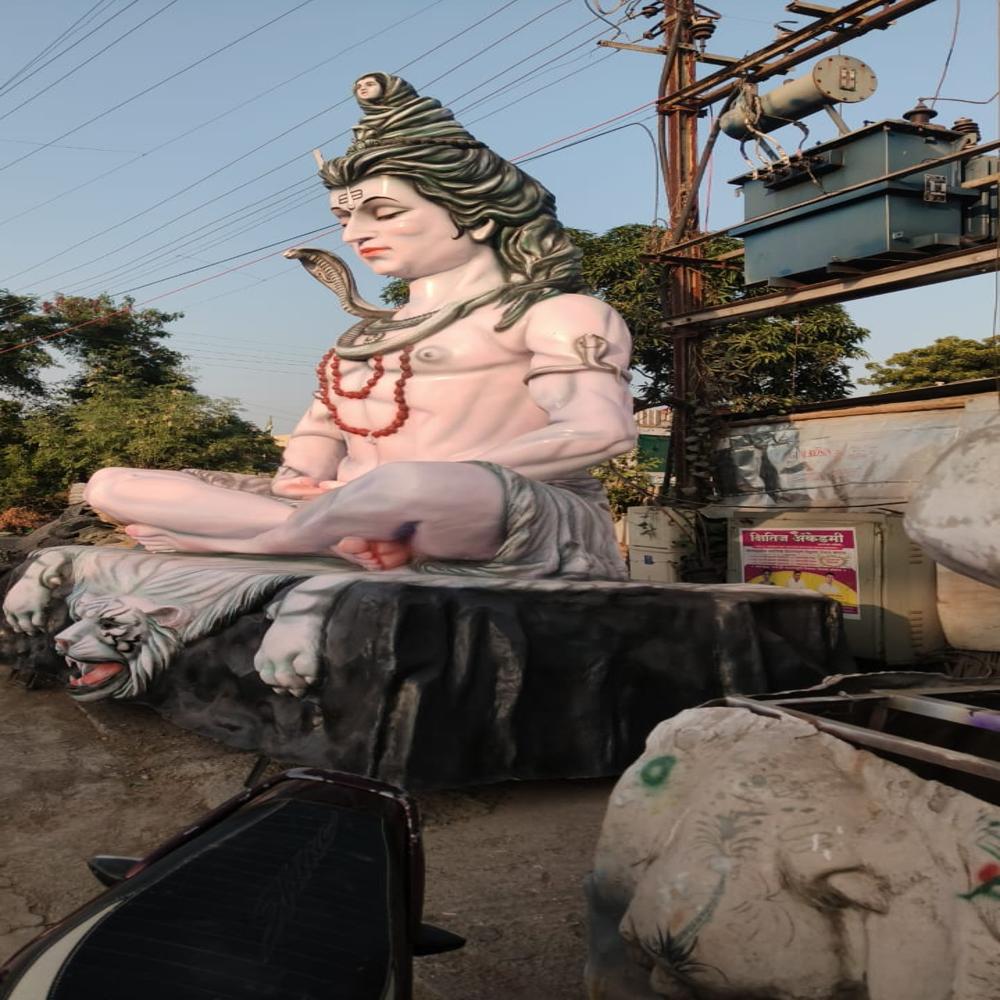 Fiber Shivaji Statue